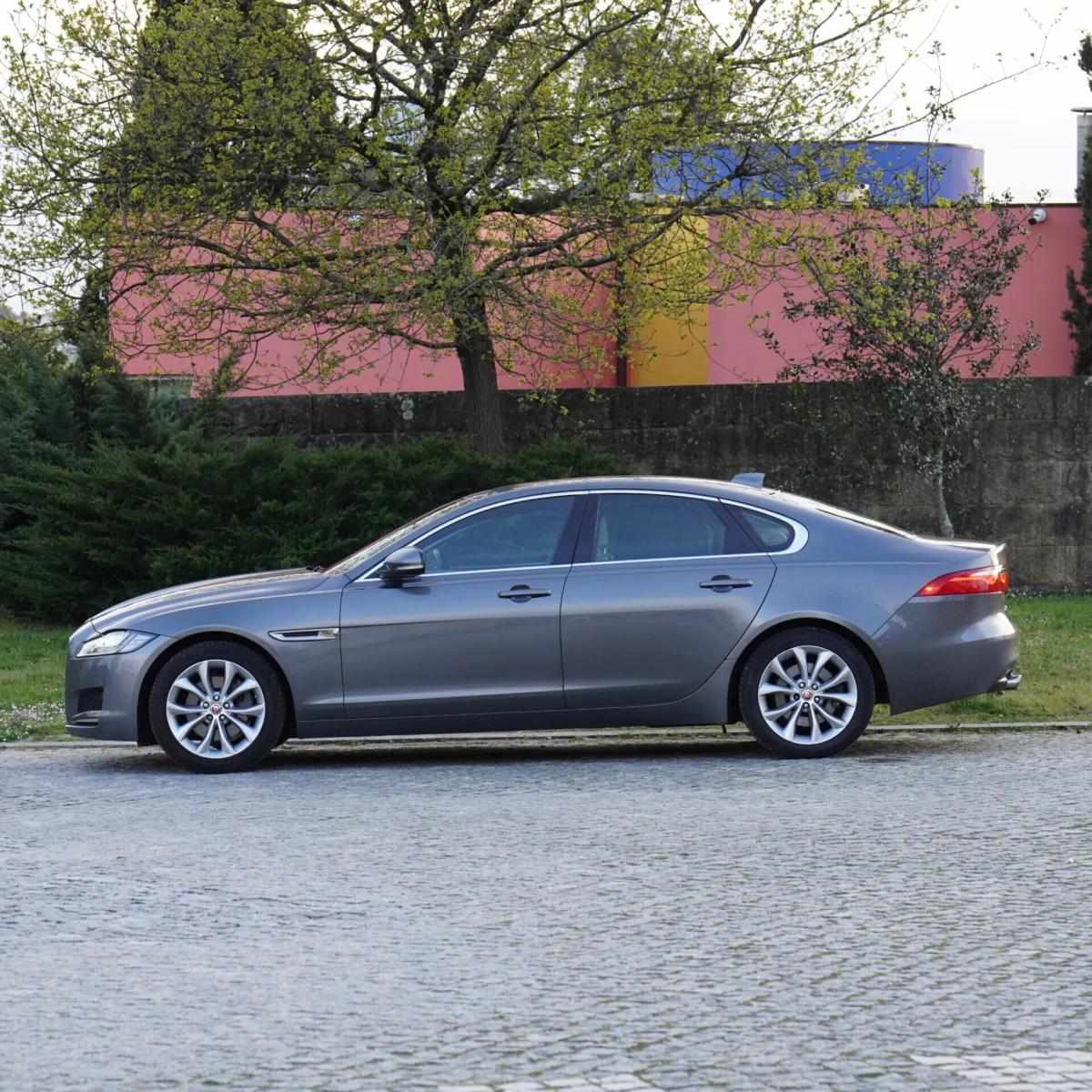 jaguar-xf-2016-diesel-1999cc