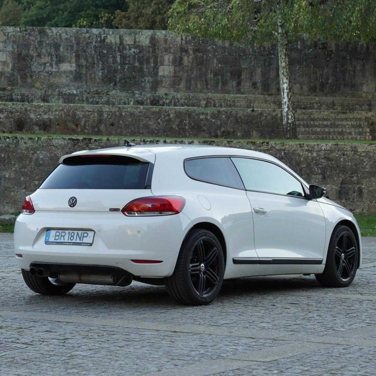 volkswagen-scirocco-2-0-tsi-2010-gasolina-1984cc