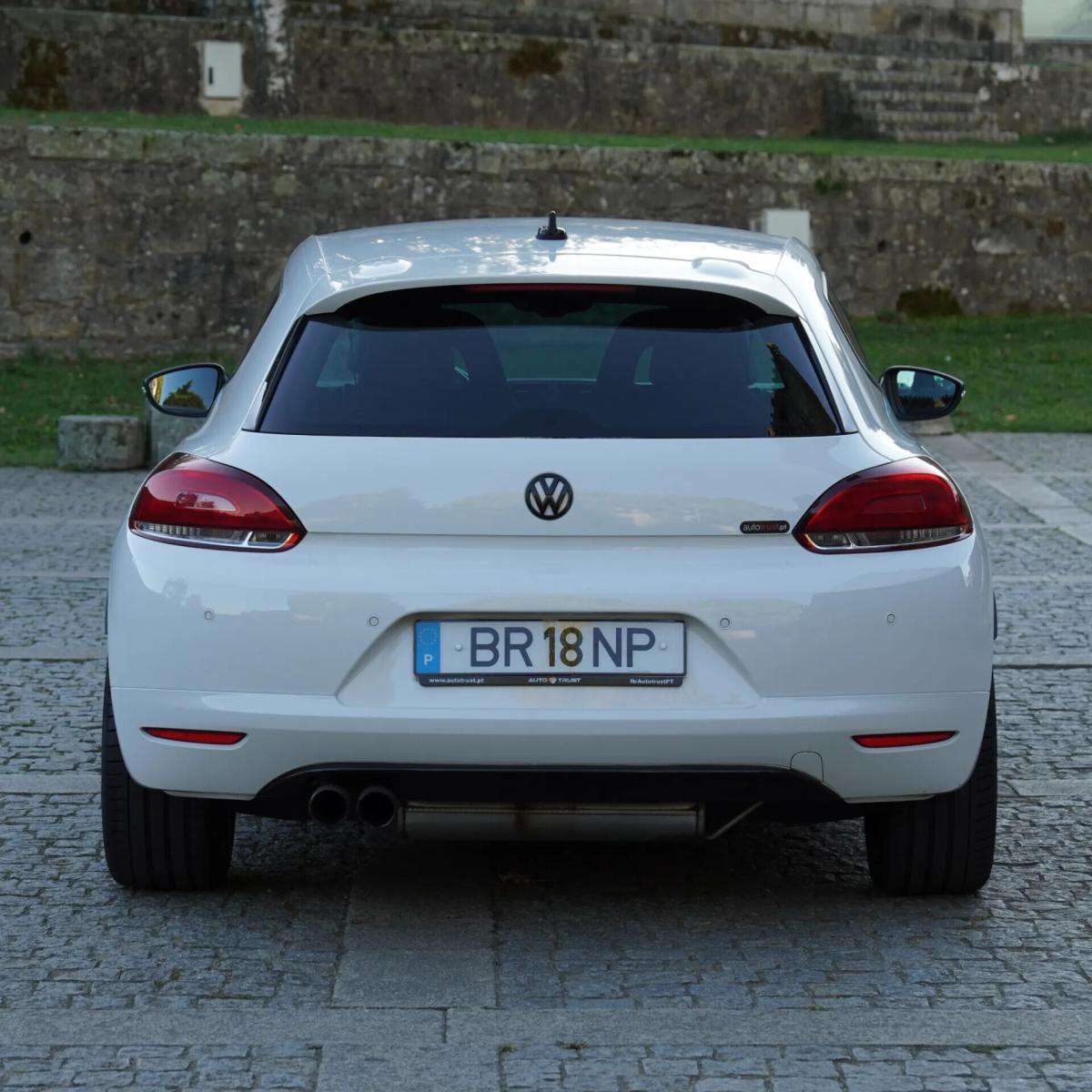 volkswagen-scirocco-2-0-tsi-2010-gasolina-1984cc