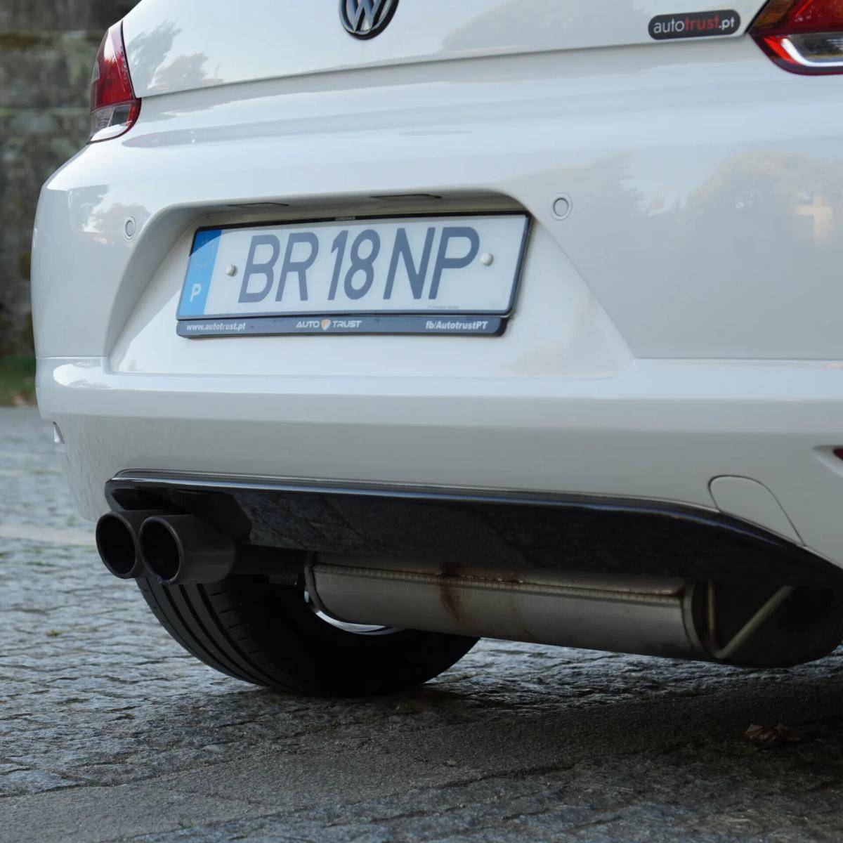 volkswagen-scirocco-2-0-tsi-2010-gasolina-1984cc
