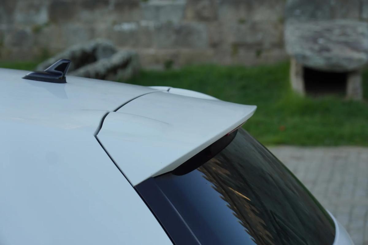volkswagen-scirocco-2-0-tsi-2010-gasolina-1984cc