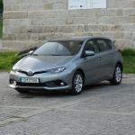 toyota-auris-2018-hibrido-a-gasolina-1798cc
