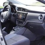 toyota-auris-2018-hibrido-a-gasolina-1798cc