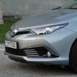 toyota-auris-2018-hibrido-a-gasolina-1798cc