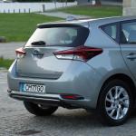 toyota-auris-2018-hibrido-a-gasolina-1798cc