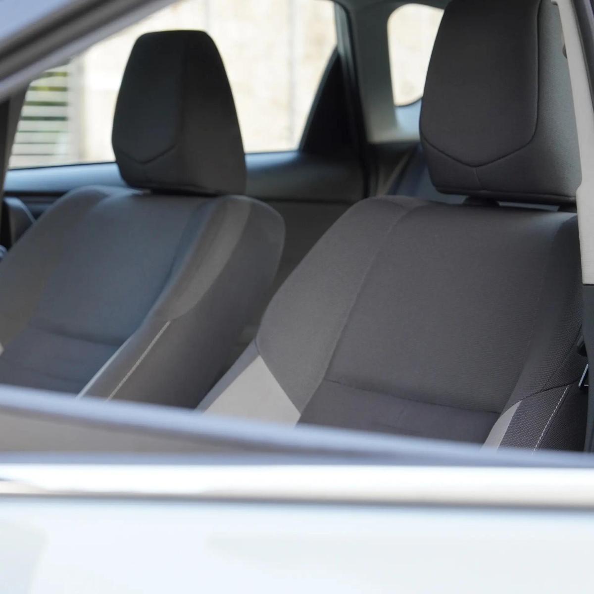 toyota-auris-2018-hibrido-a-gasolina-1798cc