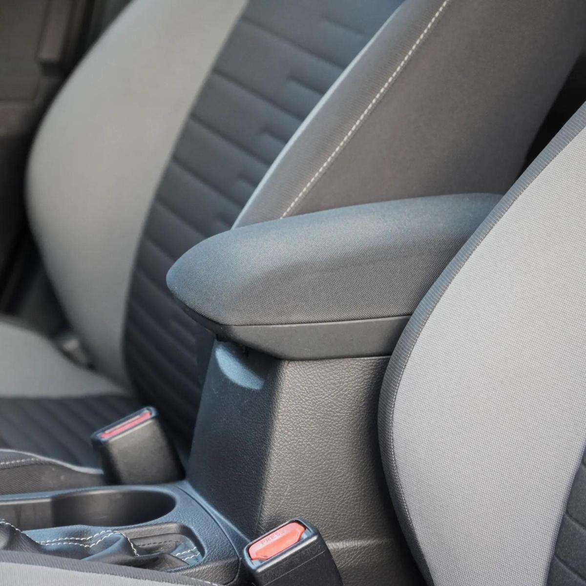 toyota-auris-2018-hibrido-a-gasolina-1798cc