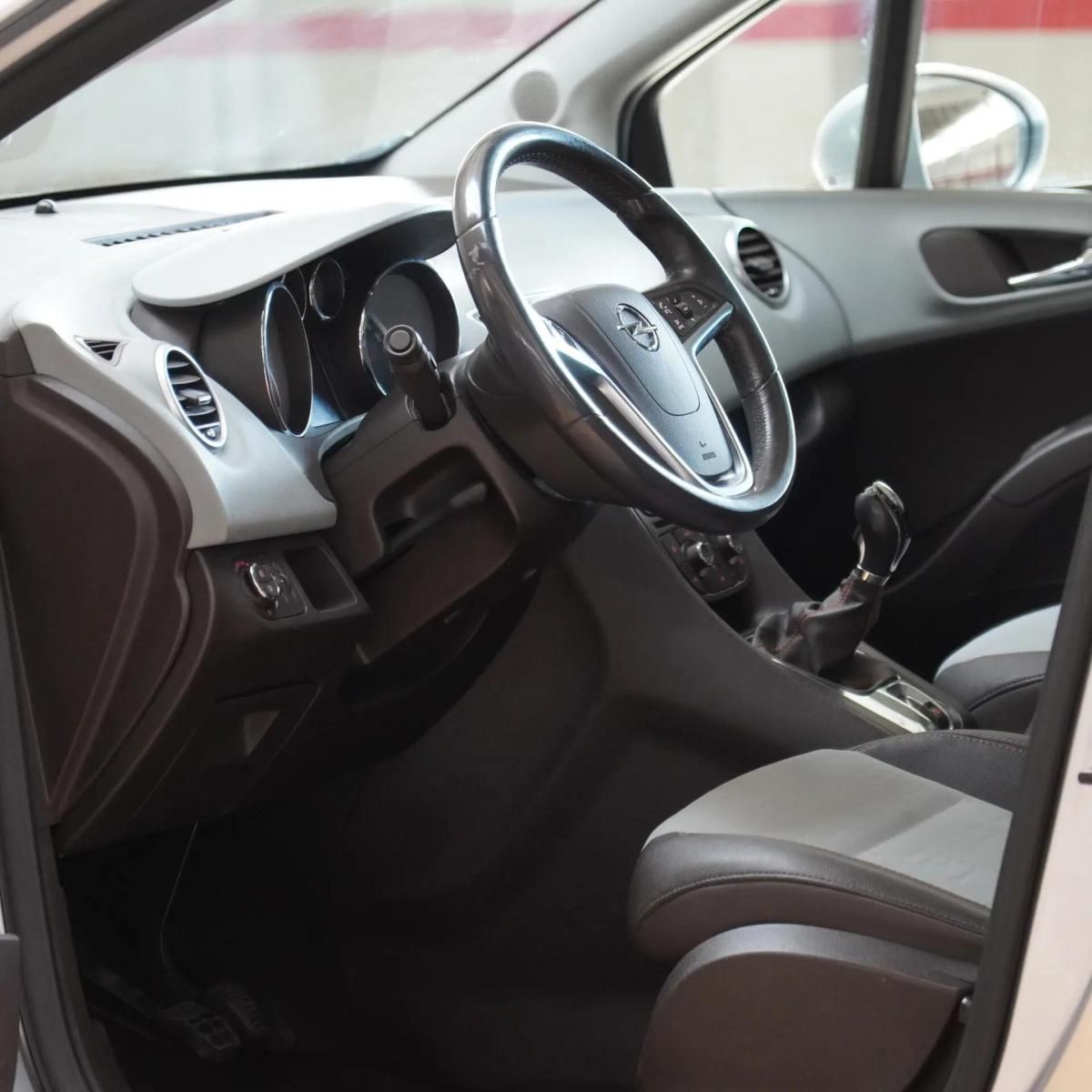 opel-meriva-2011-diesel-1248cc
