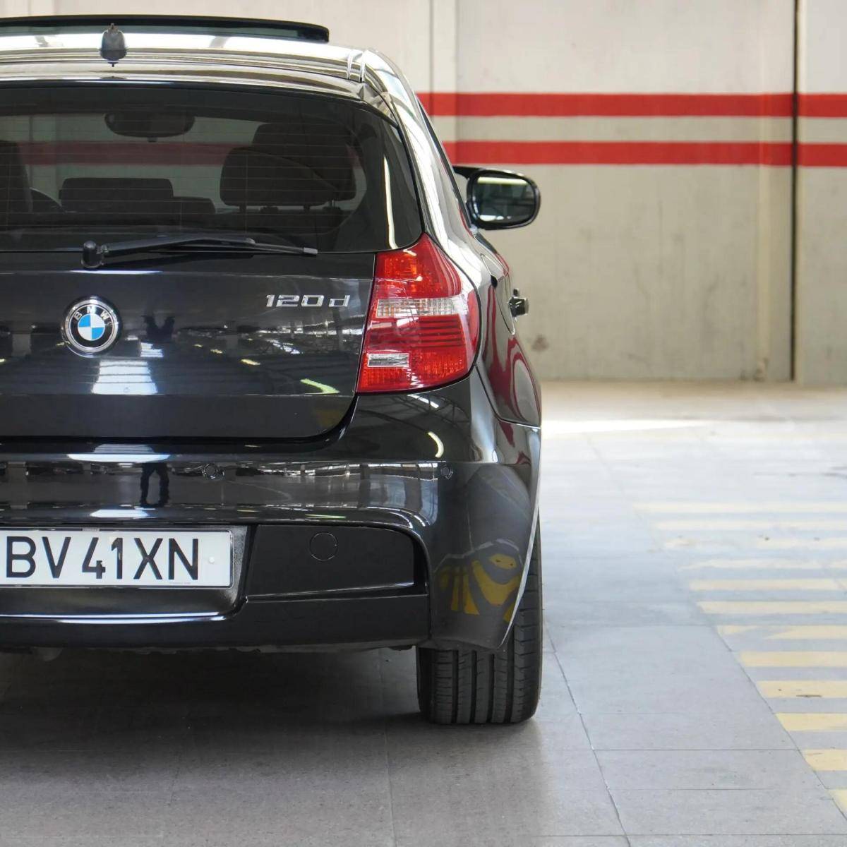 bmw-serie-1-120d-2010-diesel-1995cc