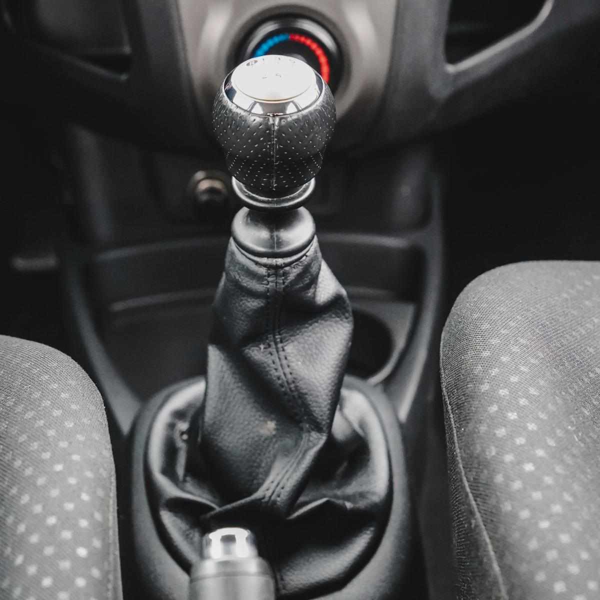 toyota-yaris-1-4-d-4d-2011-diesel-1364cc