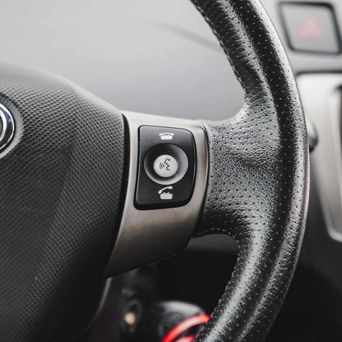 toyota-yaris-1-4-d-4d-2011-diesel-1364cc