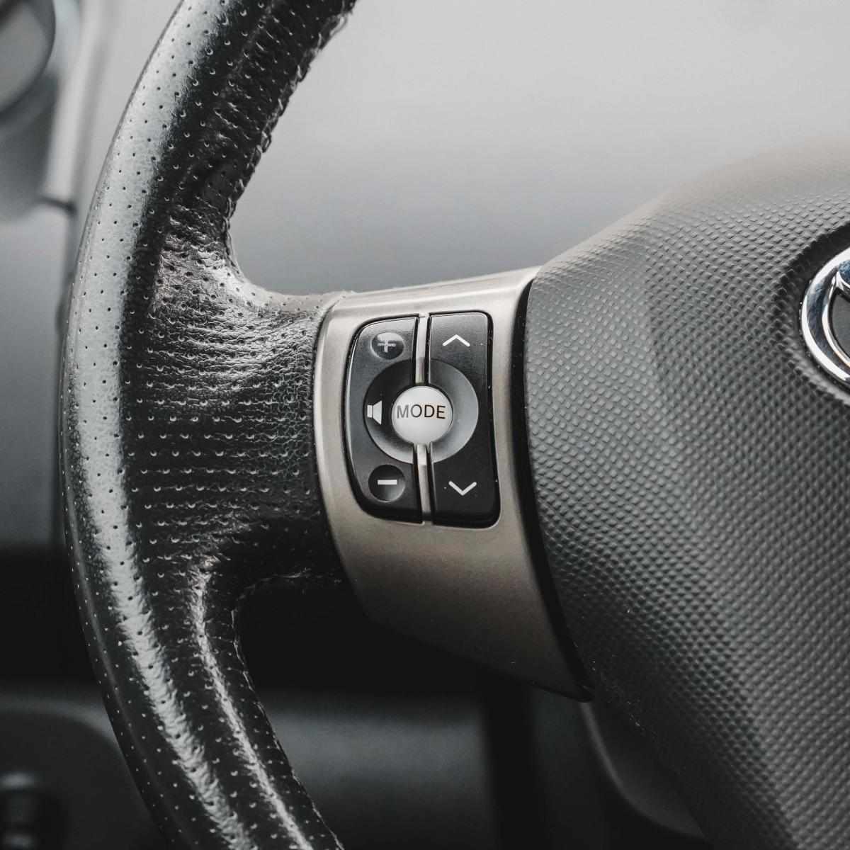 toyota-yaris-1-4-d-4d-2011-diesel-1364cc