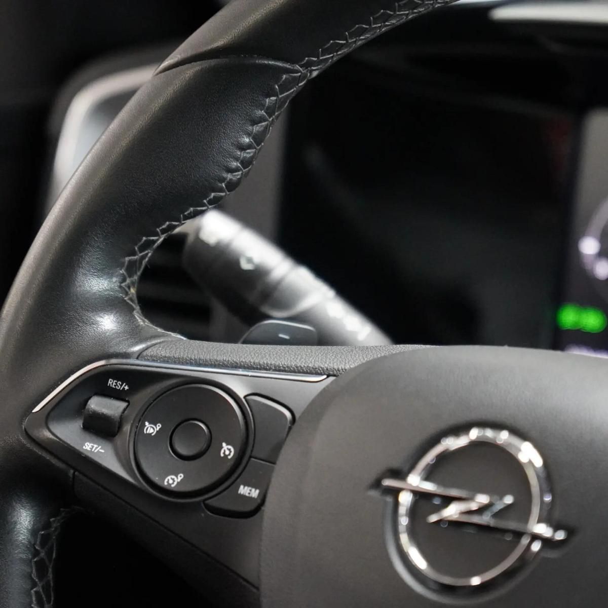 opel-mokka-2023-gasolina-1199cc