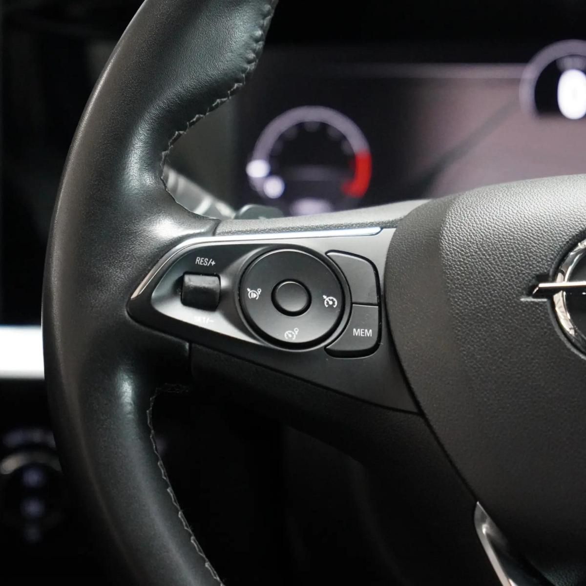 opel-mokka-2023-gasolina-1199cc