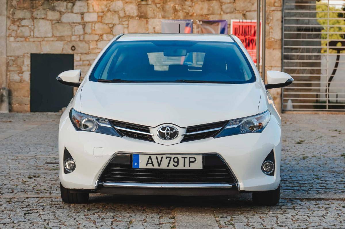 toyota-auris-2015-diesel-1364cc