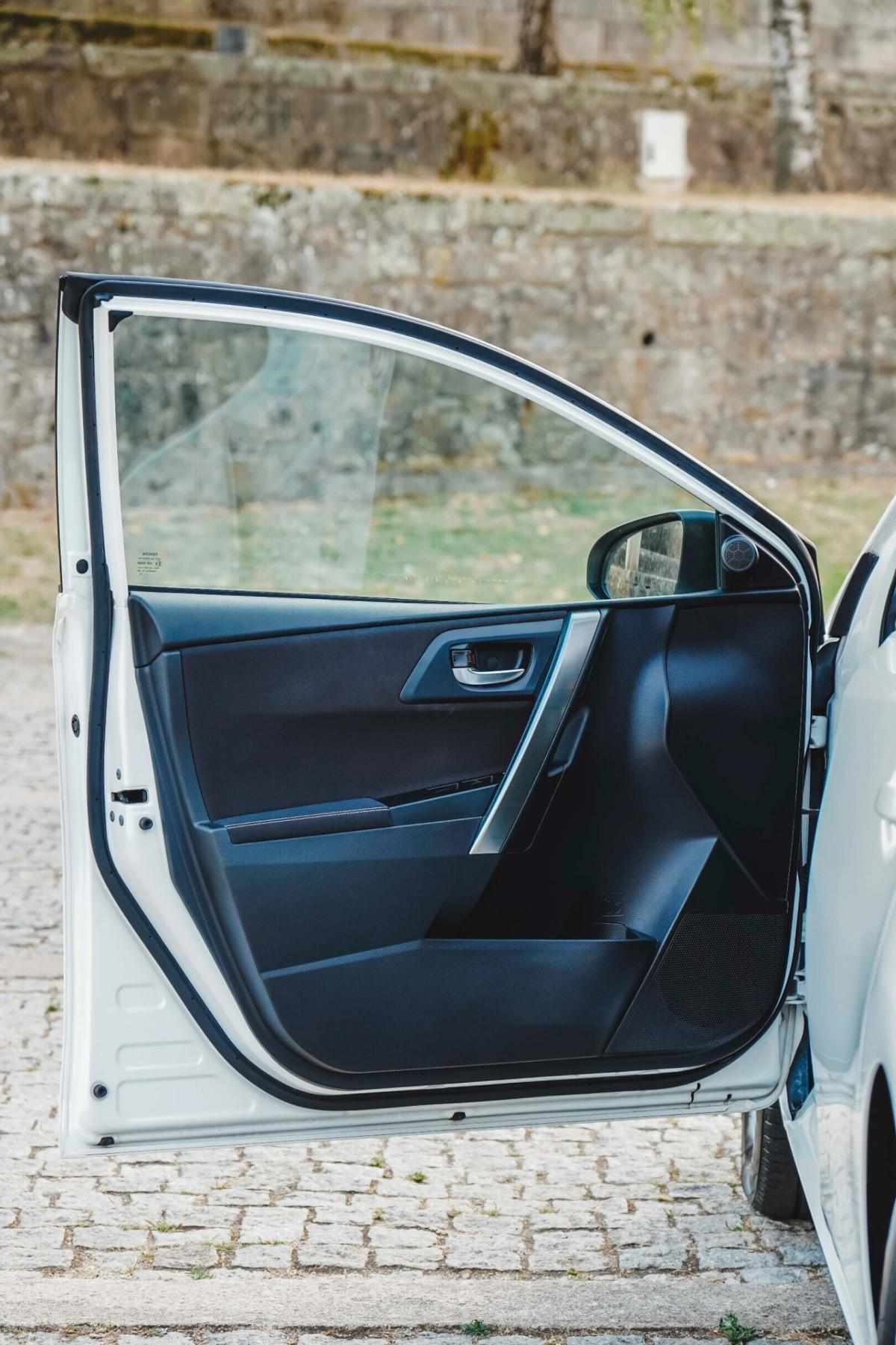 toyota-auris-2015-diesel-1364cc