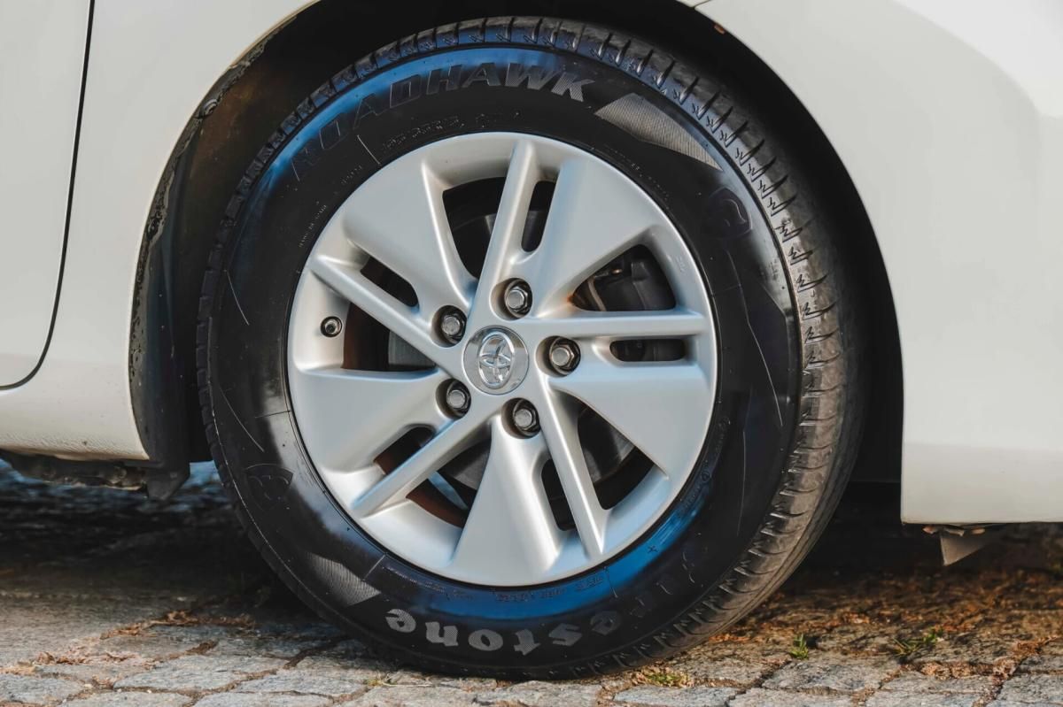 toyota-auris-2015-diesel-1364cc