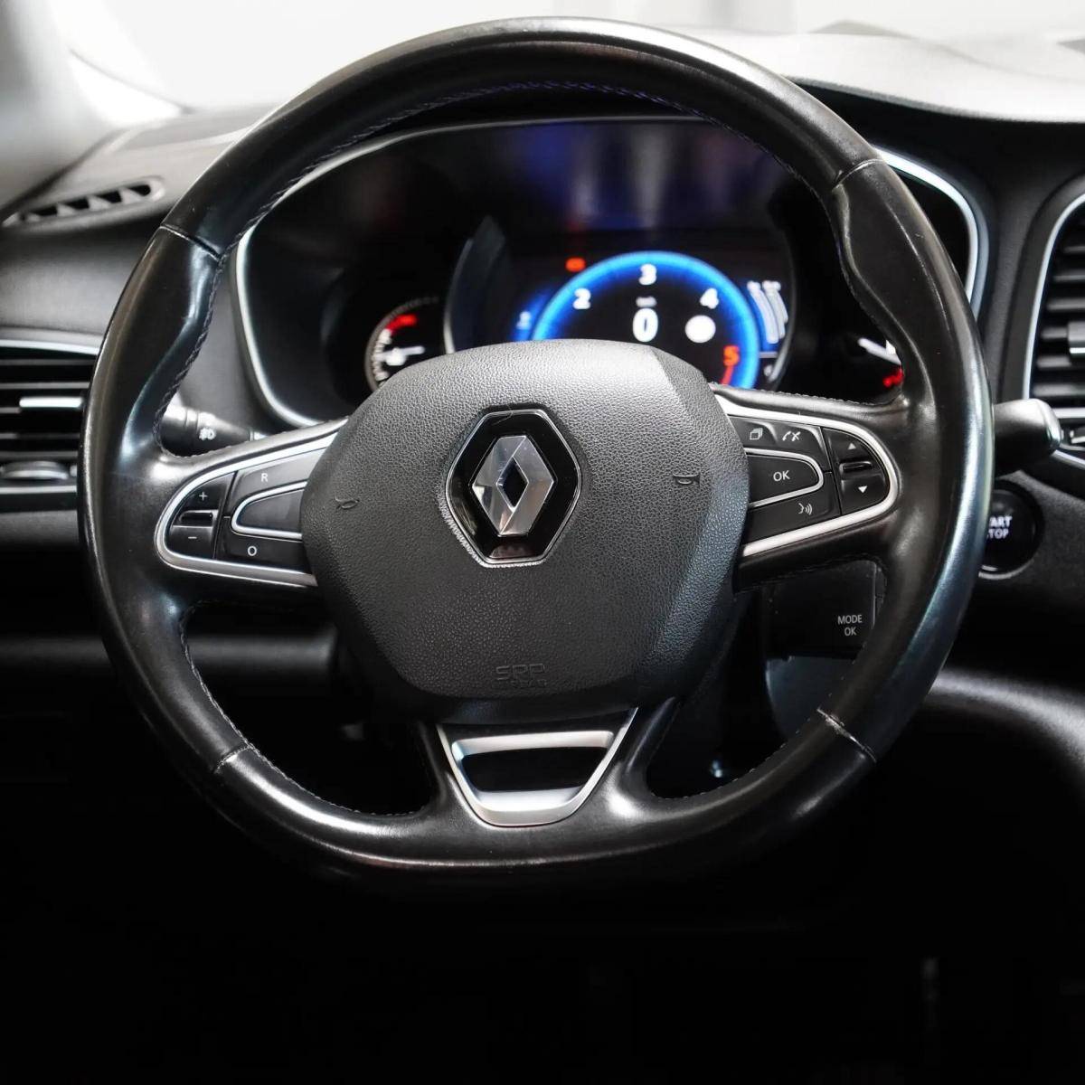 renault-megane-sport-tourer-2017-diesel-1598cc