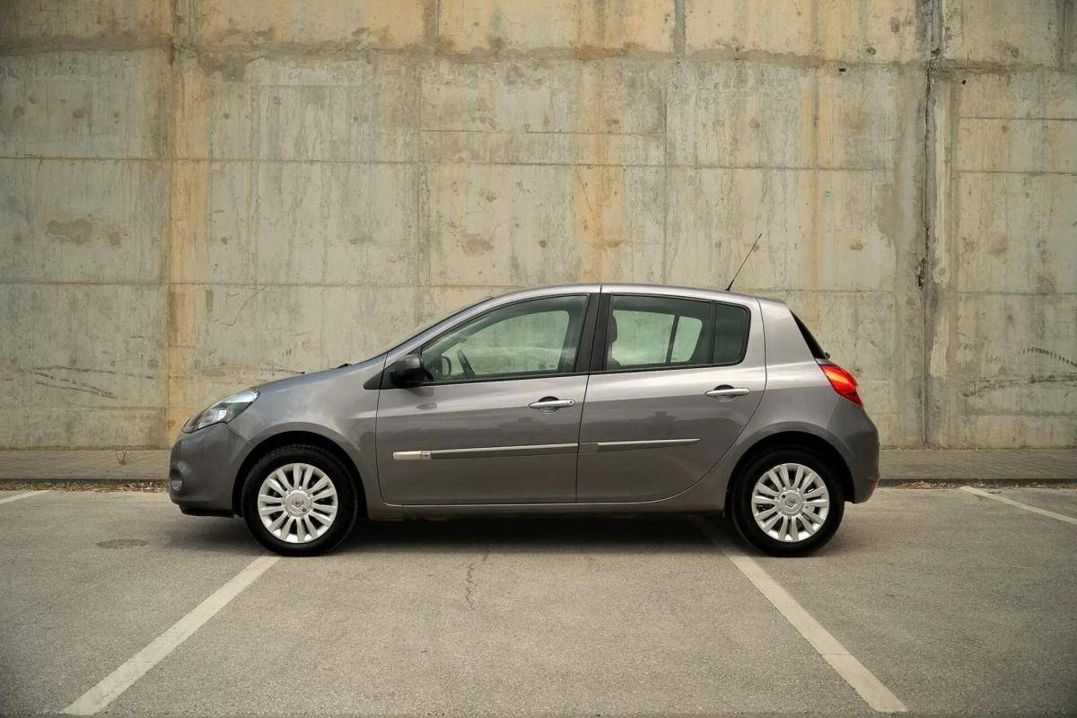 renault-clio-2011-diesel-1461cc