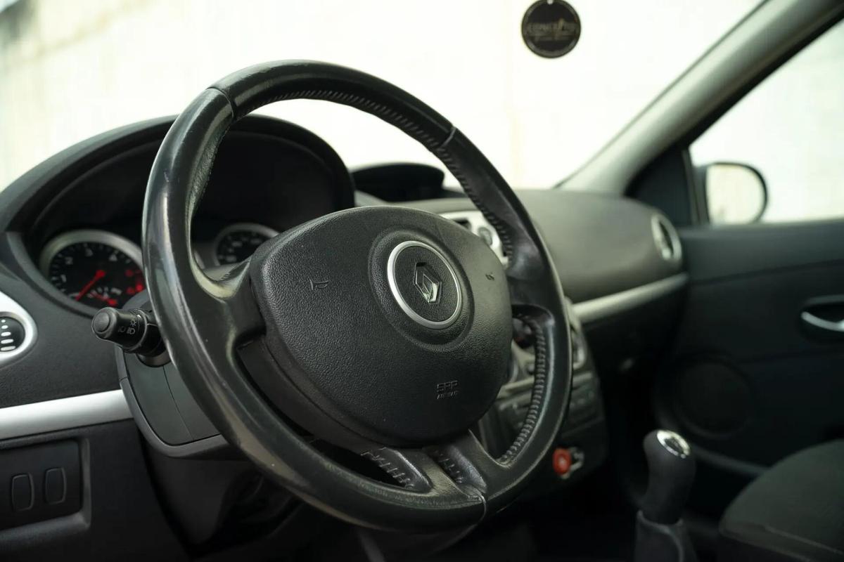 renault-clio-2011-diesel-1461cc