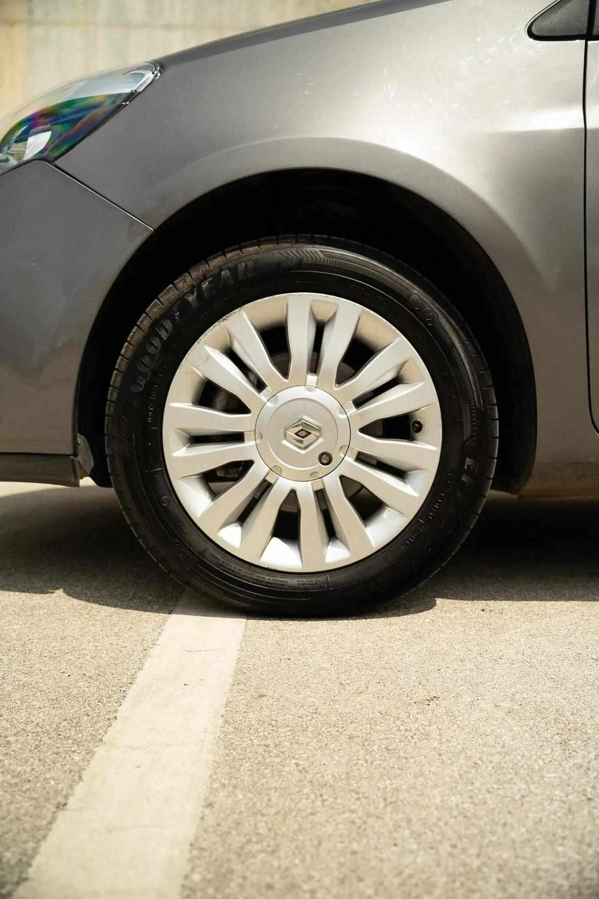 renault-clio-2011-diesel-1461cc