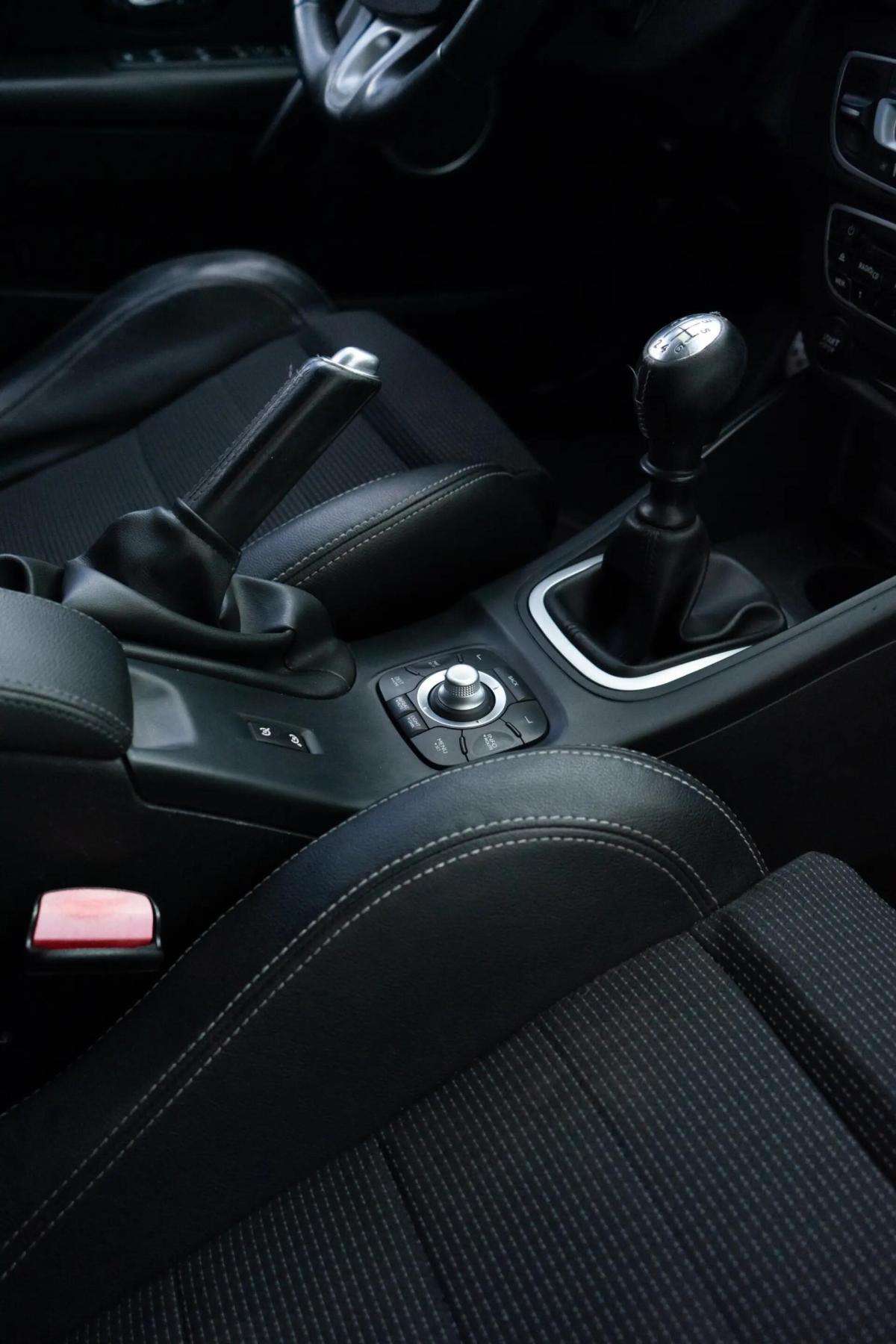 renault-megane-2012-diesel-1500cc