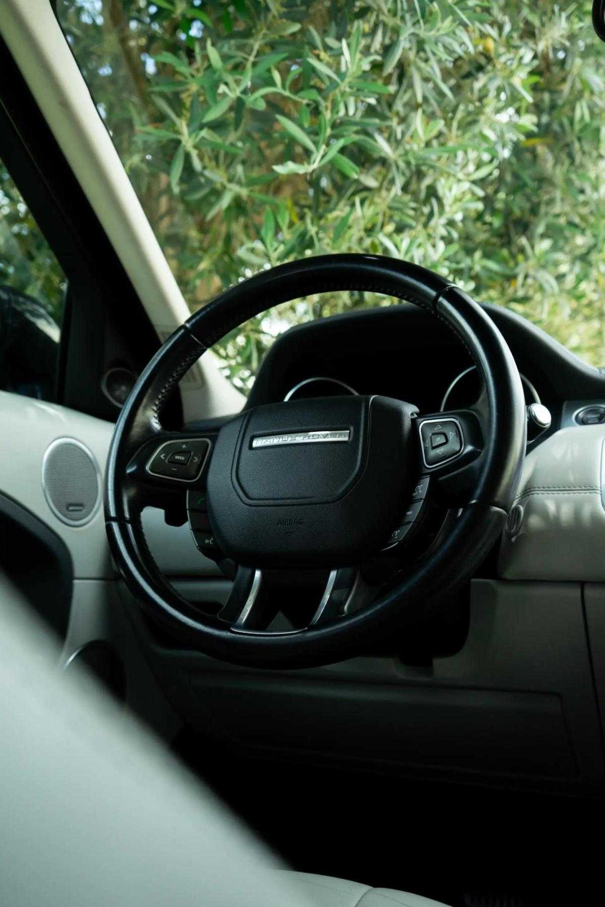 land-rover-range-rover-evoque-2012-diesel-2200cc