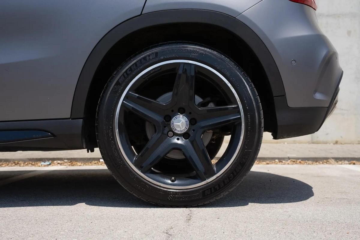 mercedes-benz-gla-220-amg-line-2014-diesel-2143cc