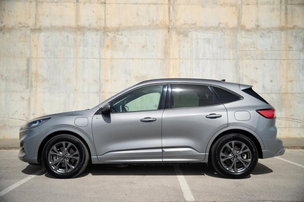 ford-kuga-2021-hibrido-a-gasolina-2488cc