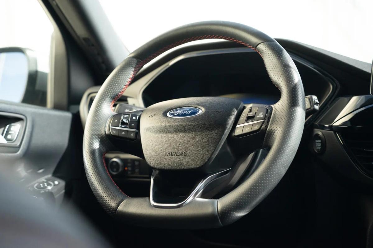 ford-kuga-2021-hibrido-a-gasolina-2488cc