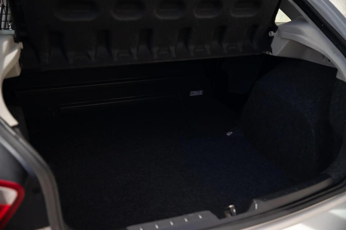seat-ibiza-2015-diesel-1199cc