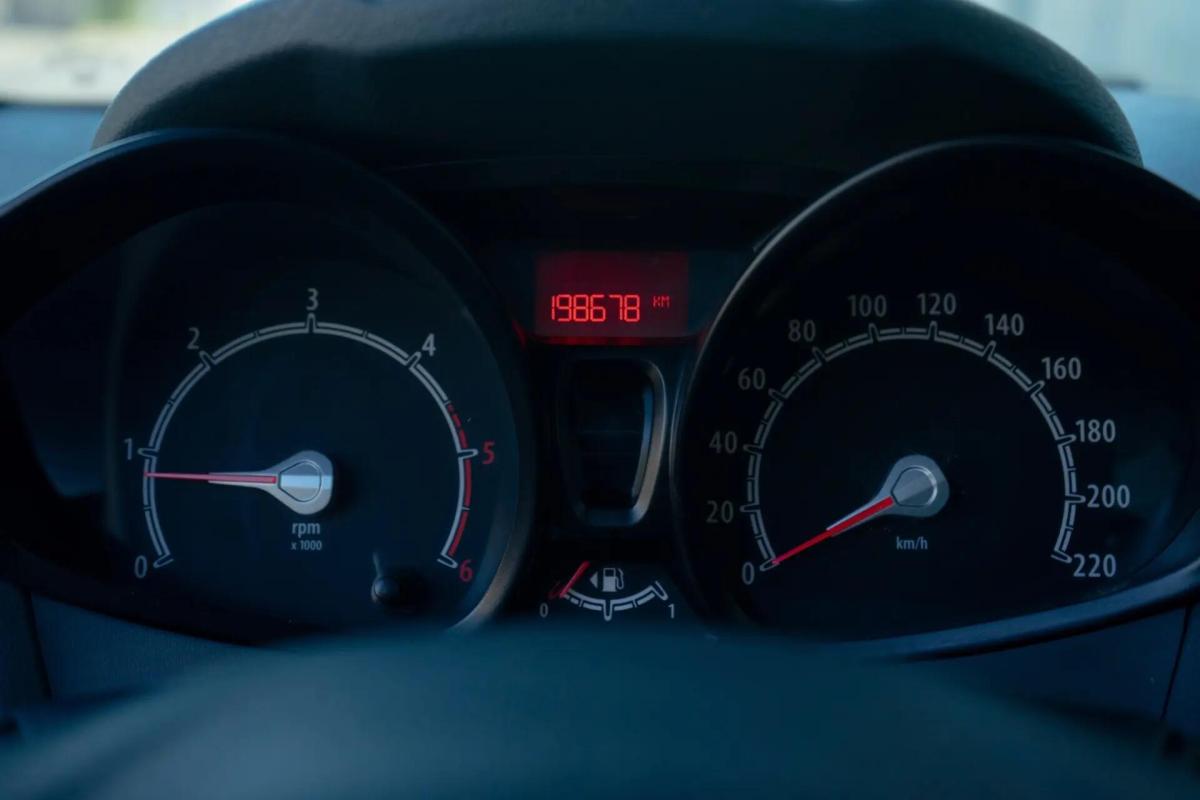ford-fiesta-2011-diesel-1400cc