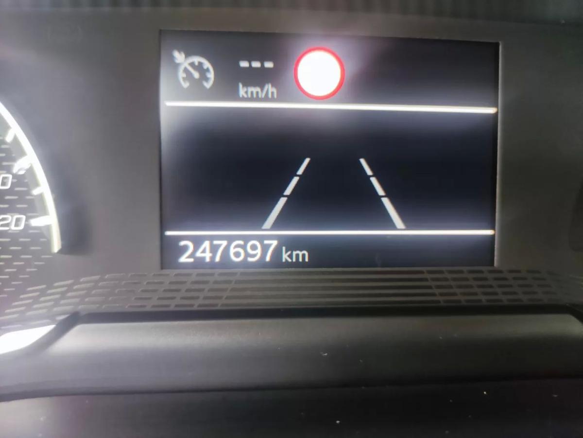 peugeot-208-2020-diesel-1499cc