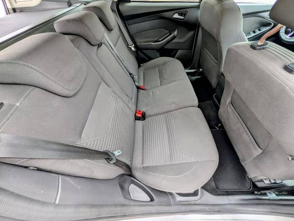 ford-focus-sw-2015-diesel-1499cc