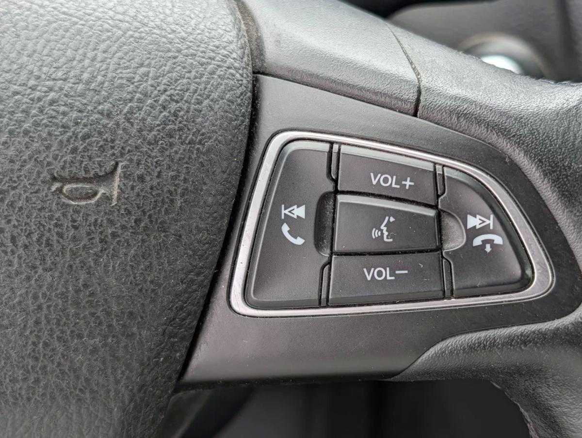 ford-focus-sw-2015-diesel-1499cc