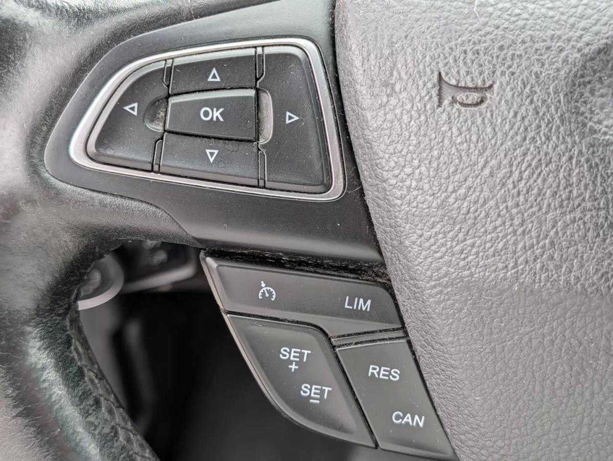 ford-focus-sw-2015-diesel-1499cc