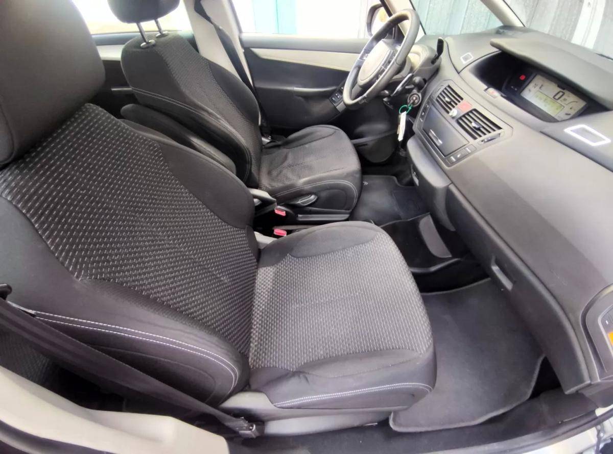 citroen-c4-grand-picasso-2010-diesel-1560cc