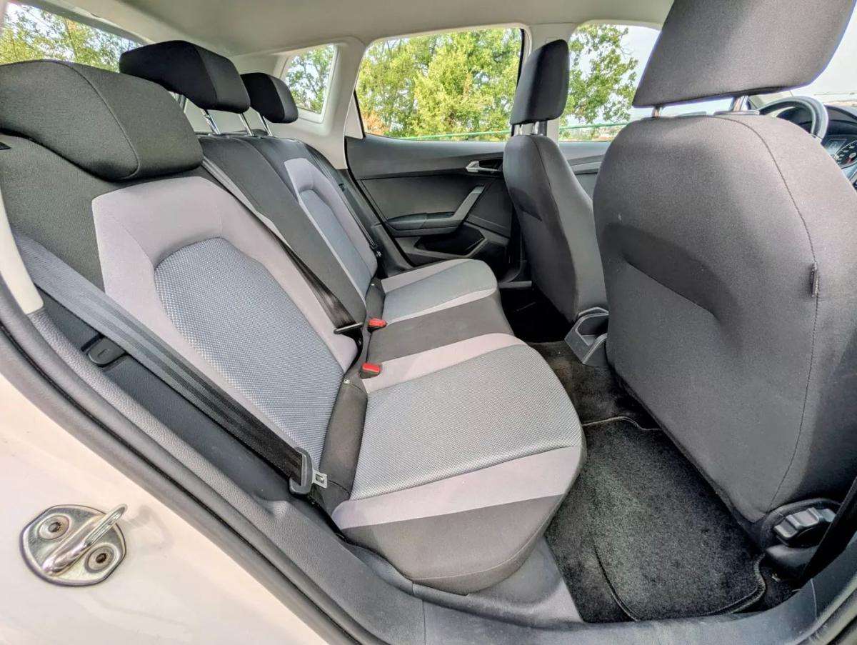 seat-arona-2019-diesel-1598cc