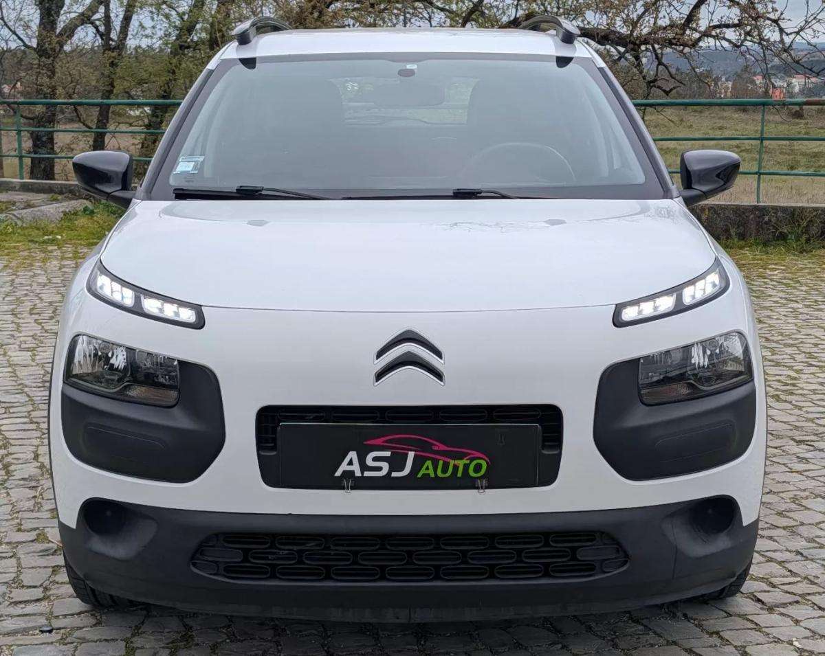 citroen-c4-cactus-2015-diesel-1560cc