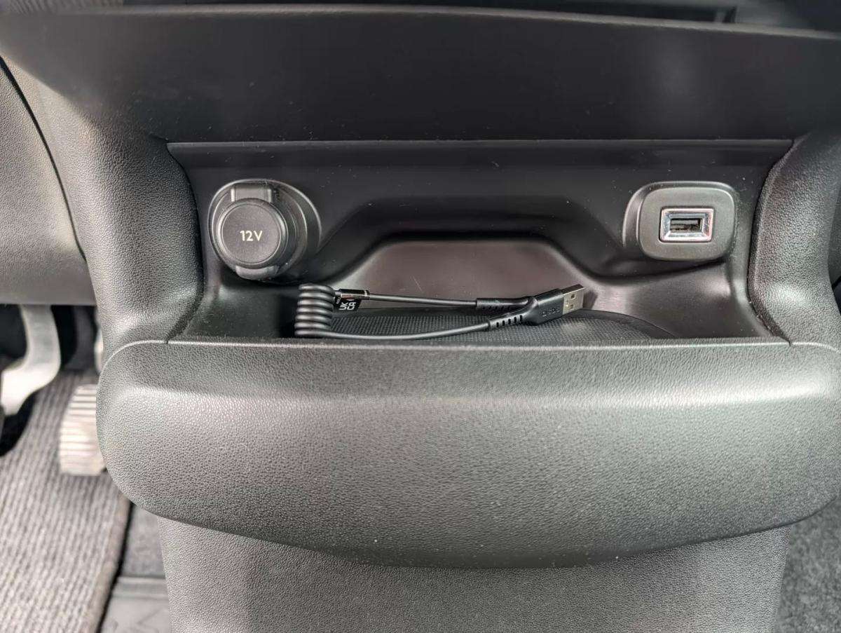 citroen-c4-cactus-2015-diesel-1560cc