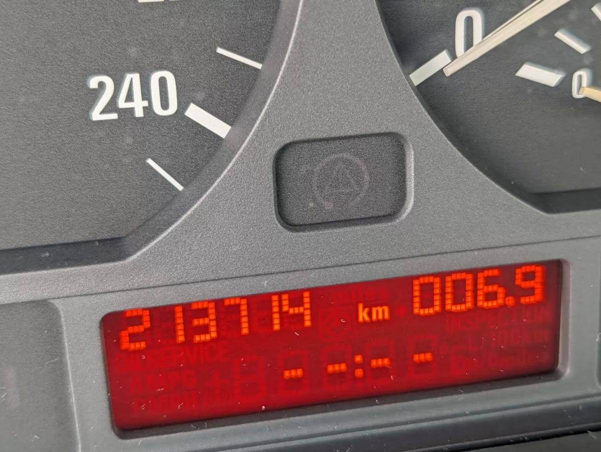 bmw-serie-3-2000-gasolina-1596cc