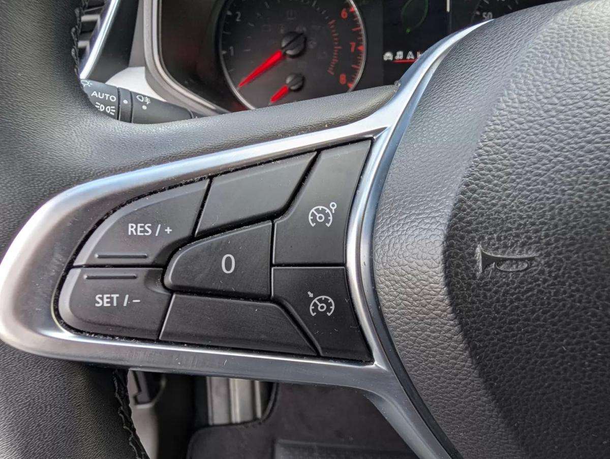 renault-clio-2023-gasolina-999cc