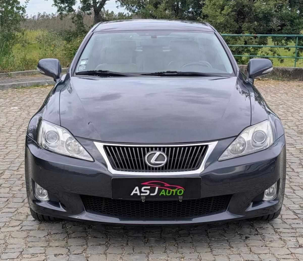lexus-is-2009-diesel-2231cc