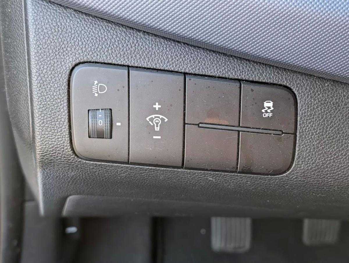 hyundai-i10-2017-gasolina-998cc