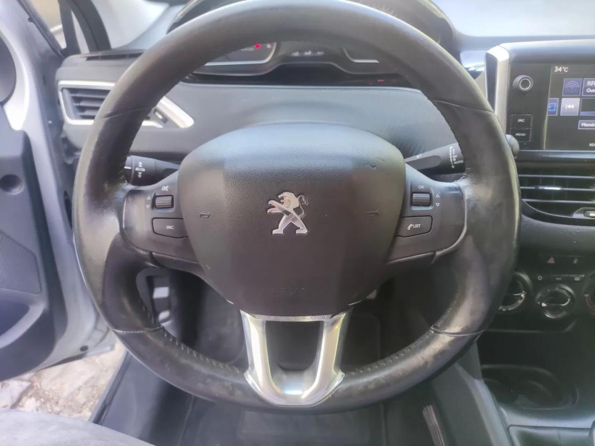 peugeot-208-2017-diesel-1560cc
