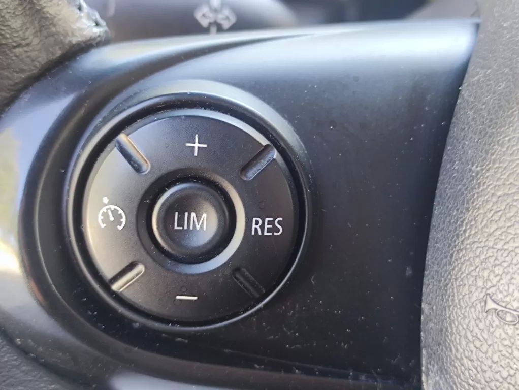mini-cooper-2016-diesel-1496cc