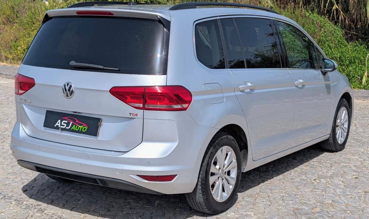 volkswagen-touran-2016-diesel-1598cc