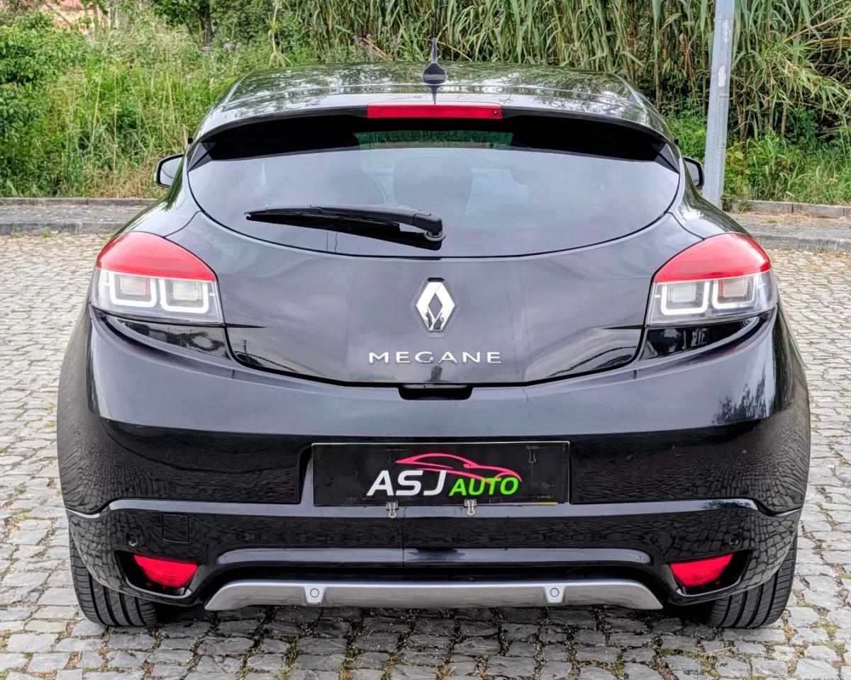 renault-megane-coupe-2014-diesel-1598cc