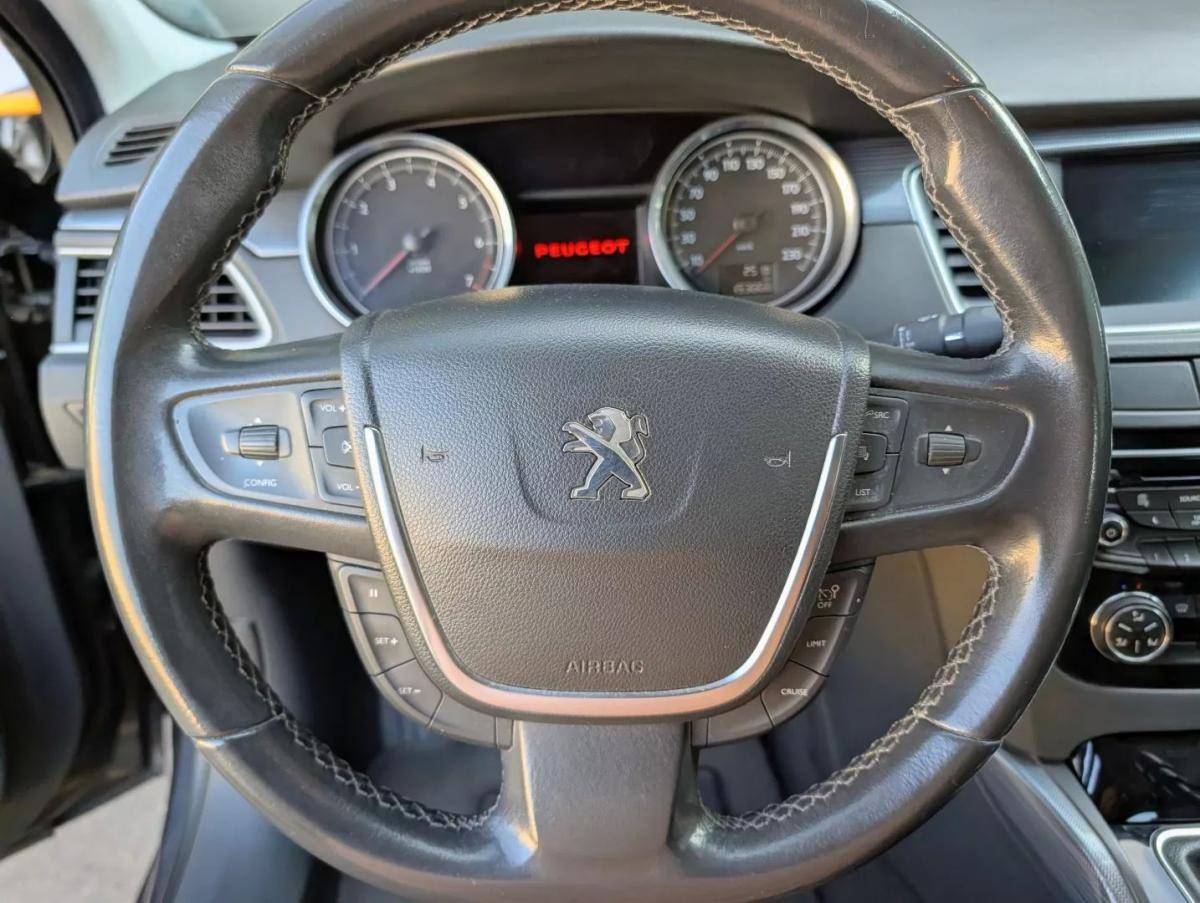 peugeot-508-2011-gasolina-1598cc