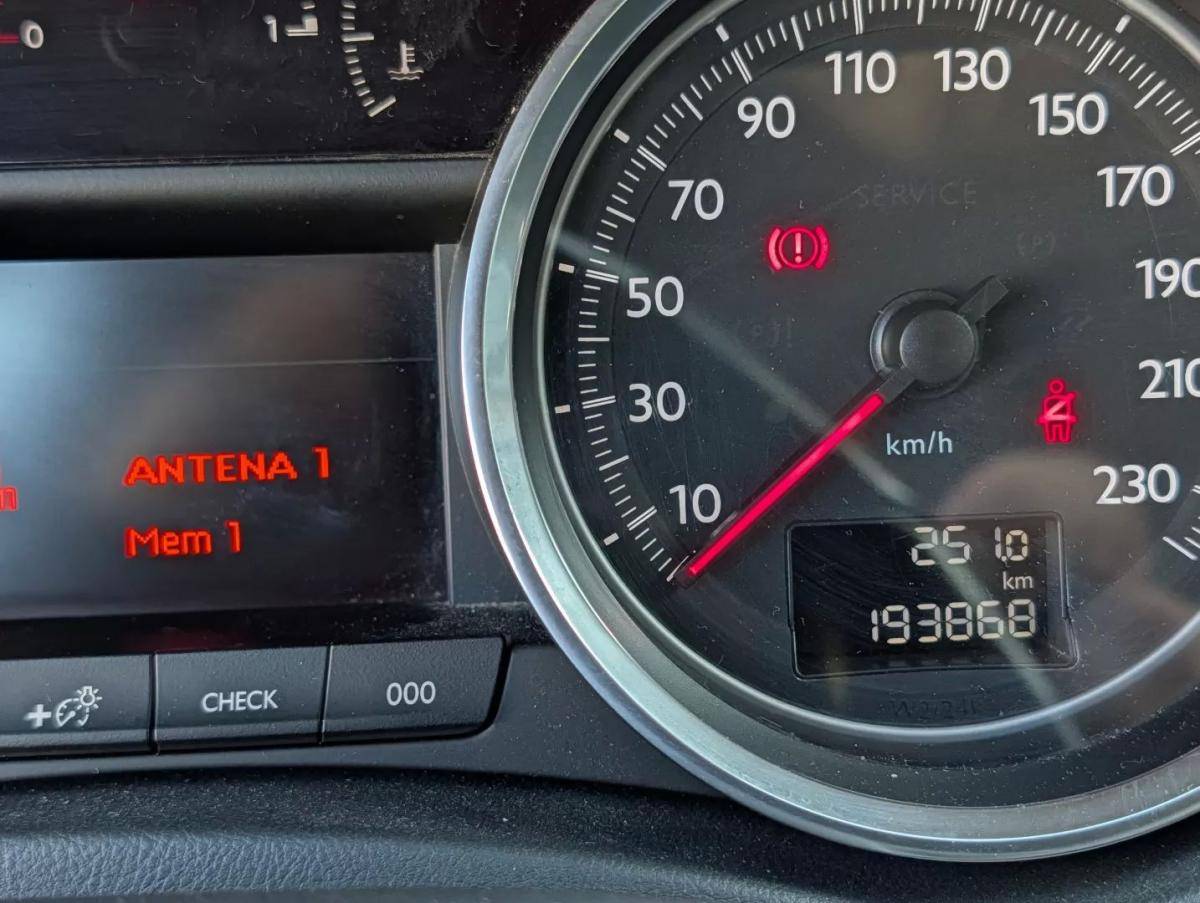 peugeot-508-2011-gasolina-1598cc